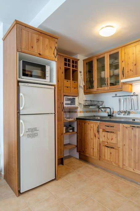 Bonito Apartamento En Monachil Pueblo Extérieur photo